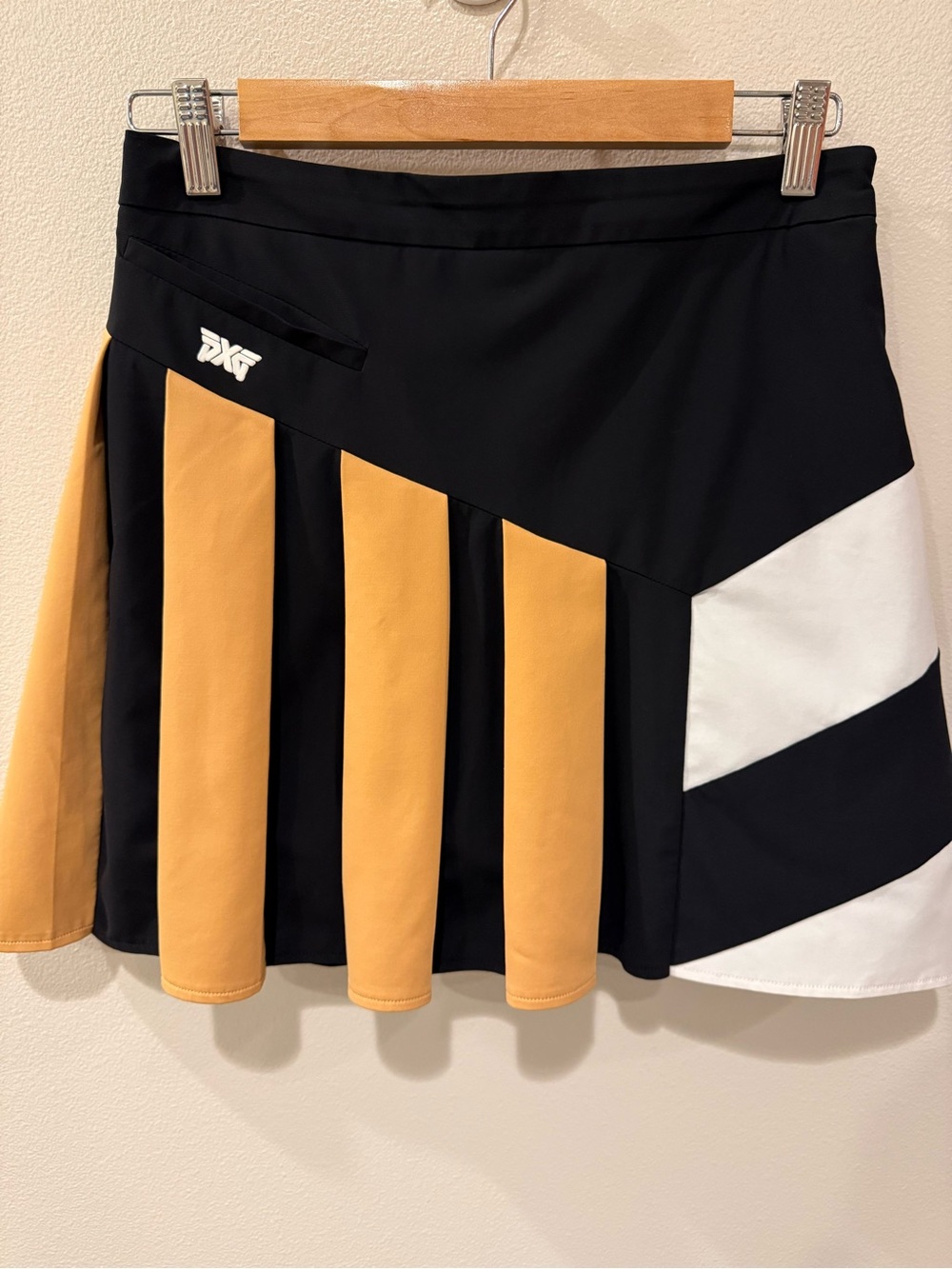 PXG Women's Broken Stripe Pleated Skirt